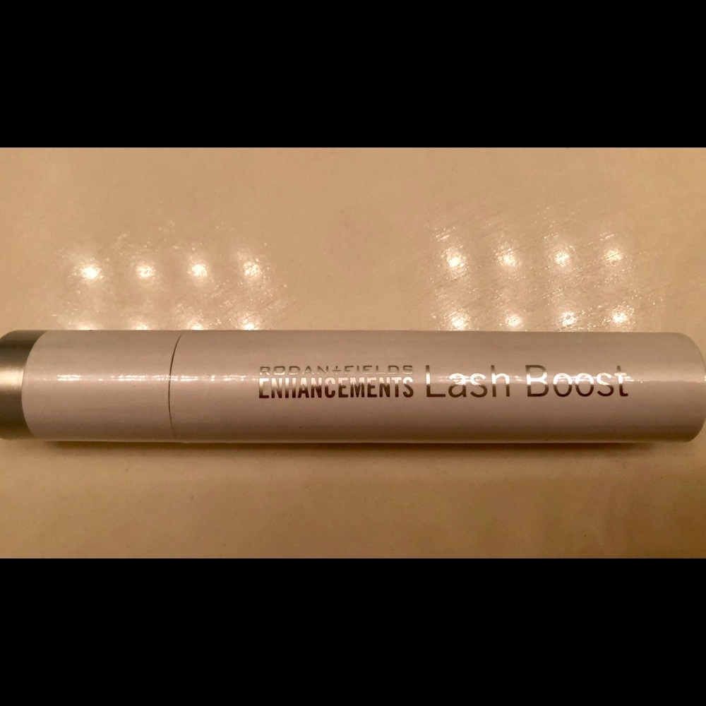 New & Sealed R + F Lashboost